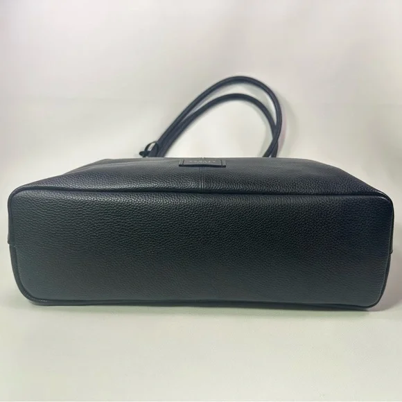 NEW RADLEY LONDON SOUTHWARK LANE BLACK LEATHER ZIP AROUND TOTE - Picture 4 of 14